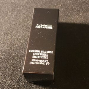 MAC essential oils stick NEW in box makeup
